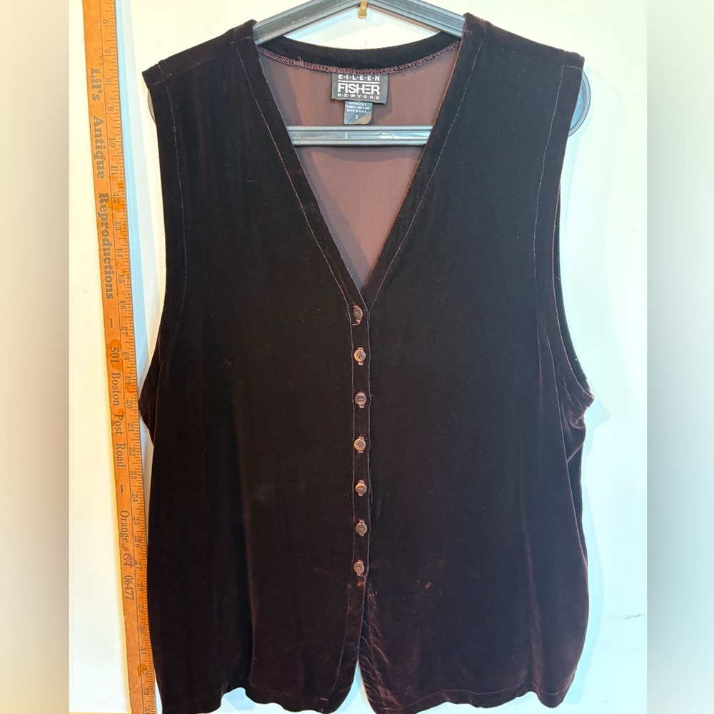 Eilene Fisher Velvet Button-Front Sleeveless vest - Burgandy Brown